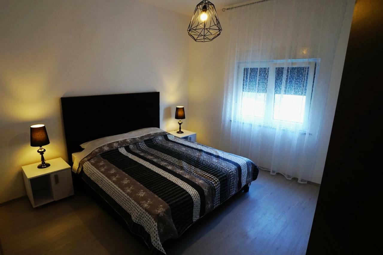 شقة Casa Gremar بيشكانا أوفالا المظهر الخارجي الصورة